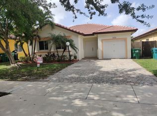11254 SW 231st Ln, Miami, FL 33170