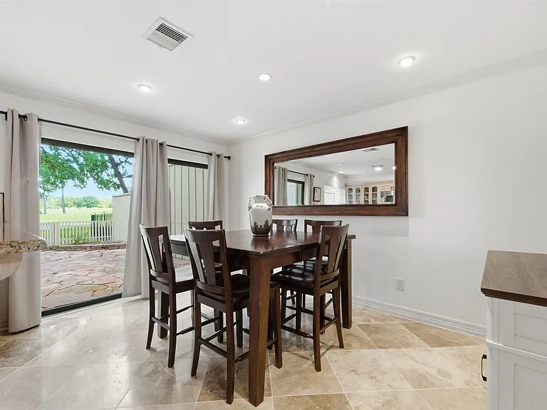 2209 W Settlers Way — Photo 12