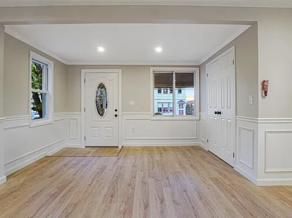 4411 Edson Avenue image 9 of 30