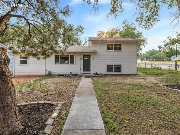 802 Hutchinson Dr, Colorado Springs, CO 80910