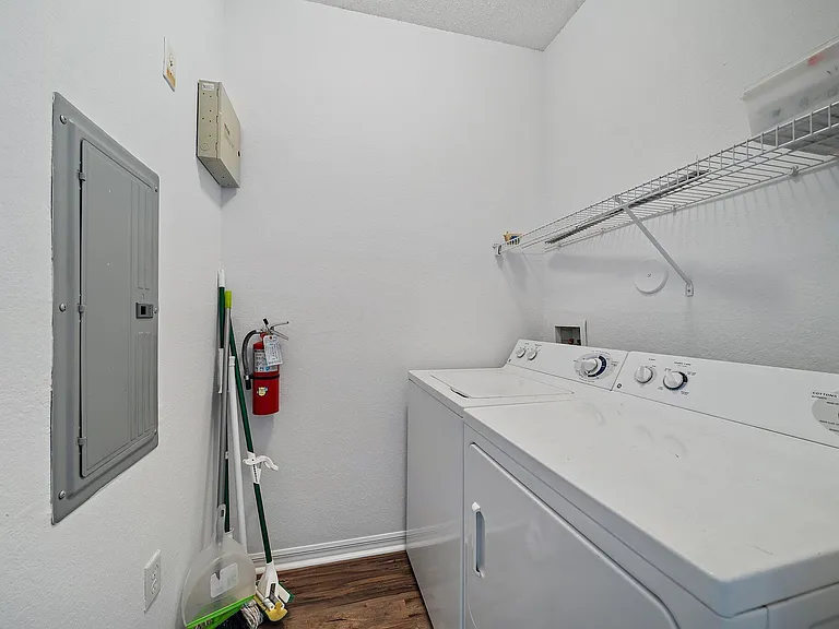2725 Anzio Ct #107 — Photo 21