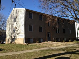 400 W Vernon Ave APT 1, Normal, IL 61761