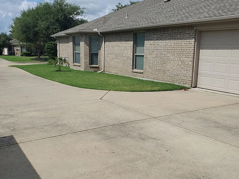 301 Ponderosa Trl — Photo 32