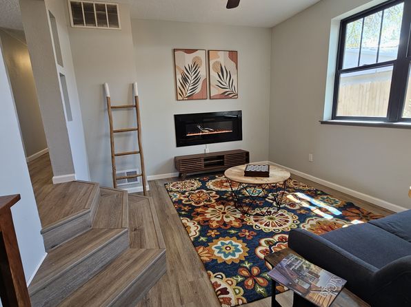 10031A Guadalupe Trl NW