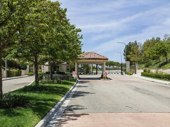 20703 Lugano Way, Porter Ranch, CA 91326