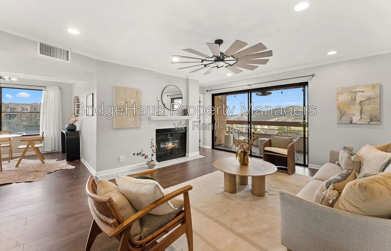 3 bed, 3.0 bath, 1953 sqft, $3,600 — Photo 1