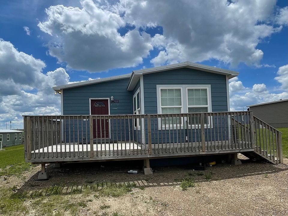 1st image of 14272 Hillview Ln #34