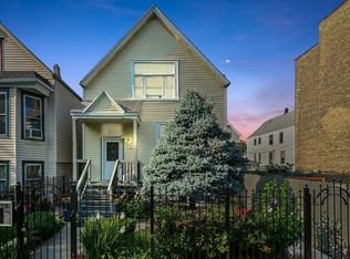 3728 W McLean Ave, Chicago, IL 60647