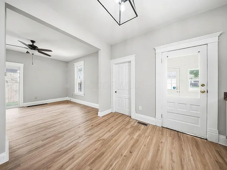 351 W William St — Photo 19