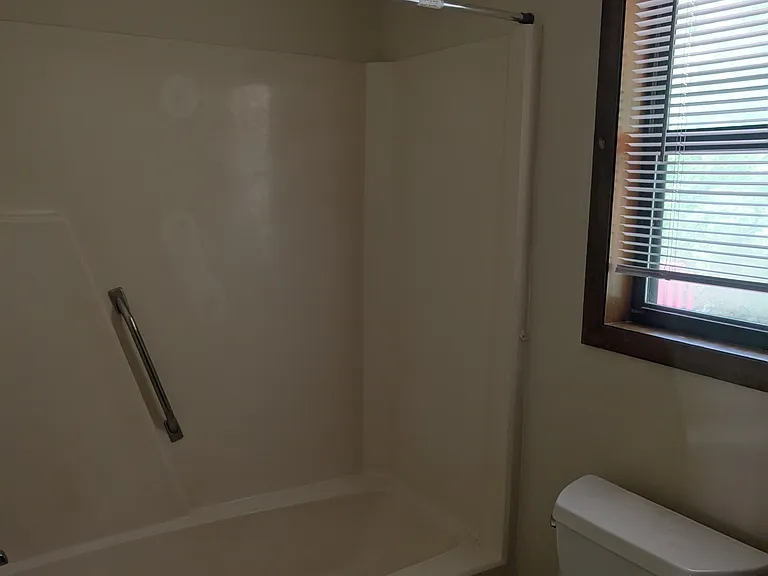 6004 Bartlett Ct — Photo 26