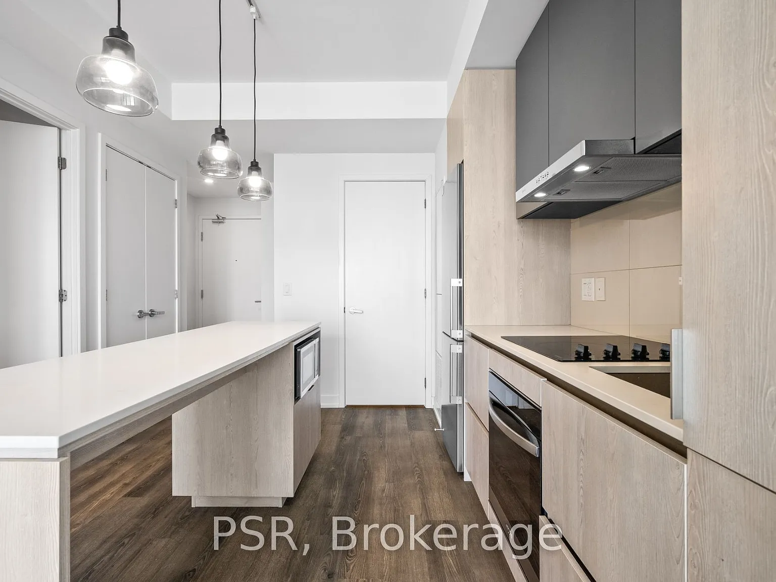 1 bed, $2,595 — Photo 4