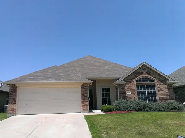 728 Blue Marlin Dr, Burleson, TX 76028