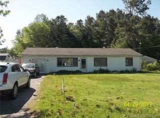 8556 Farys Mill Rd, Gloucester, VA 23061