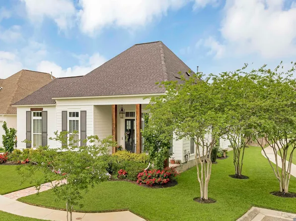 38194 Emery Ln, Prairieville, LA 70769