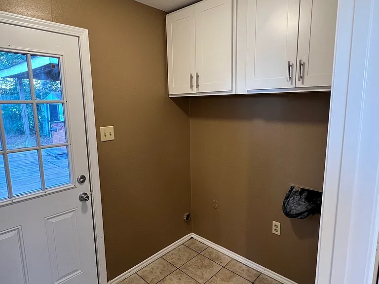 3567 Oak Hill Dr — Photo 21