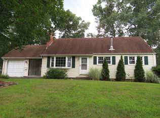 30 Sun St, Enfield, CT 06082