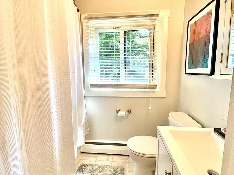 12 Glenwood Ave — Photo 13