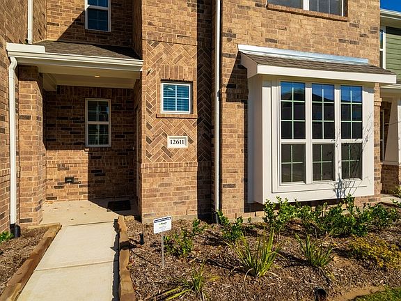 3rd image of 12611 Taymouth Manor Ln