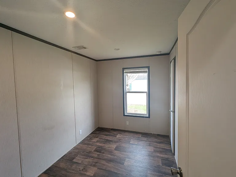 Swan Lake - Rent to Own — Photo 54