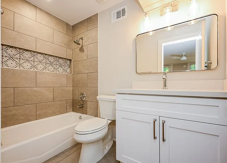 616 Linwood Ave NE #C — Photo 7