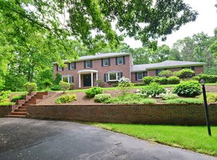 225 Fairway Dr, Seekonk, MA 02771