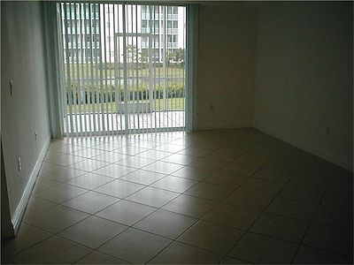 3rd image of 10700 NW 66th St APT 111