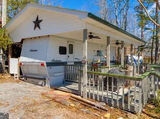 941 Mountain Shadows Dr, Cleveland, GA 30528