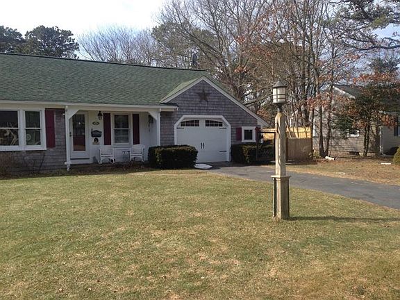 2nd image of 31 Deacon St