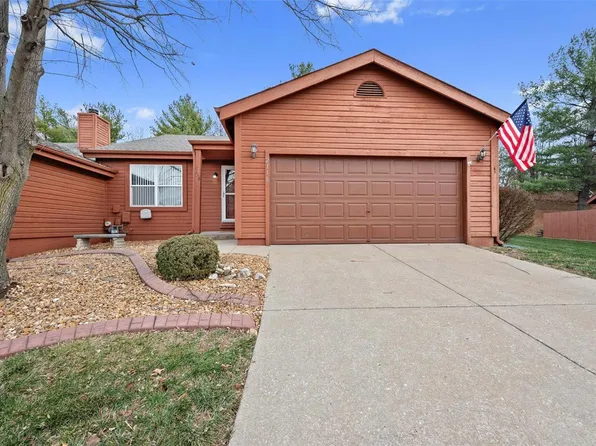 2116 Bayonne Dr Unit 29C, Saint Charles, MO 63303