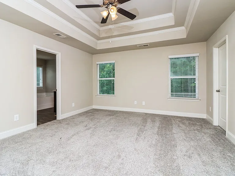 279 Faron Dr SW — Photo 12