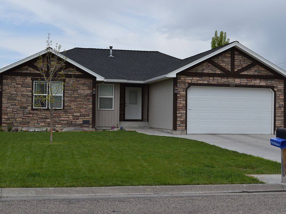 1st image of 3481 Ruby Cir