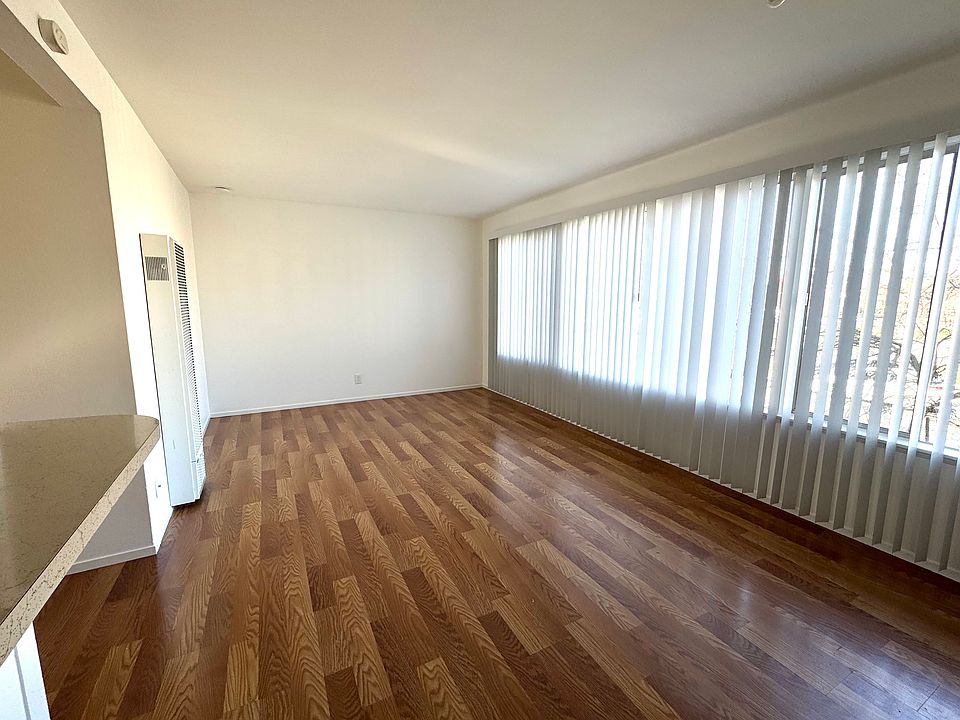 1st image of 1501 Howard Ave APT 2