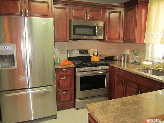 5th image of 11315 207th St
