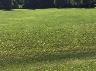 10817 Hill Crest Ln, Marengo, IL 60152