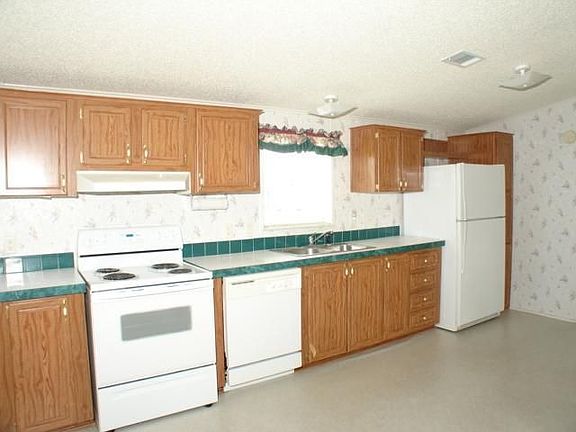 4th image of 31042 Eloian Dr