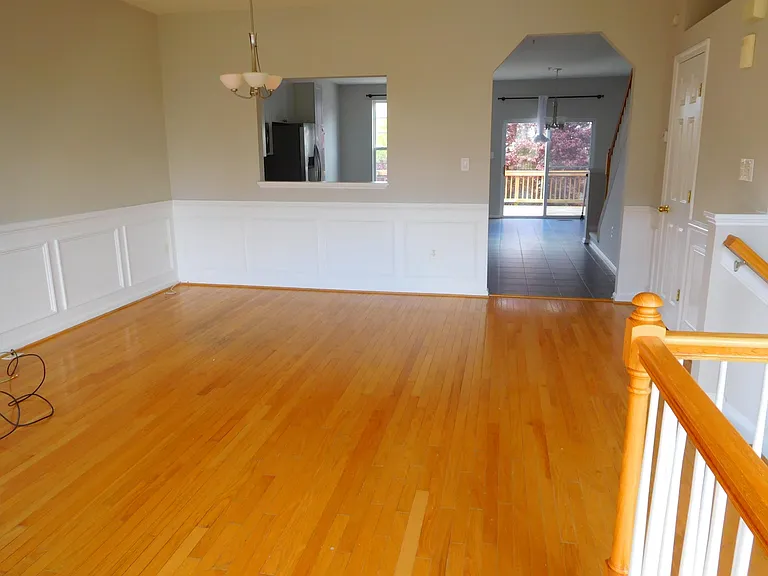 1941 Fieldstone Way — Photo 5
