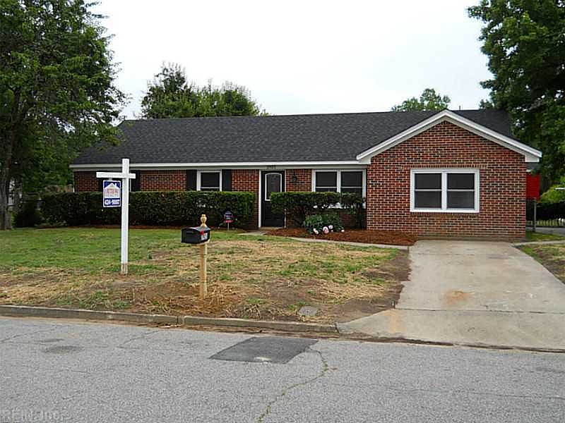 1st image of 2921 Doris Ave