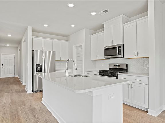 Welcome to the Chandler floorplan at Brayfield Manor - Signature Collection.