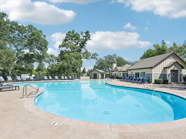 1200 Creekside Dr APT 2734