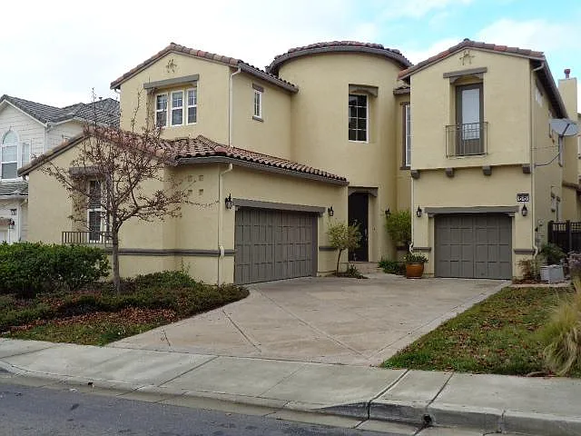 66 Arundel Dr photo 1