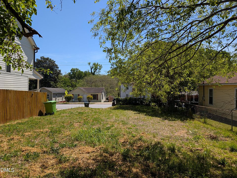 2nd image of 605 Bragg St Lot 6