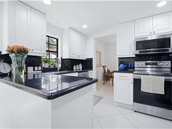 7798 La Mirada Dr, Boca Raton, FL