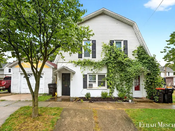 121-125 Church St SE, Caledonia, MI 49316