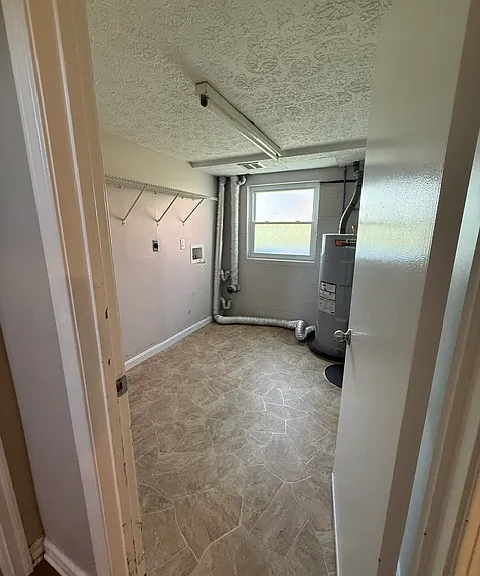 6513 Tiffany Ct NE — Photo 4