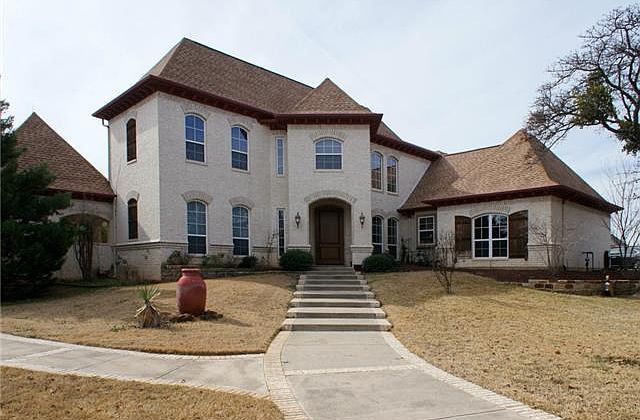 1st image of 2435 Brookforest Dr