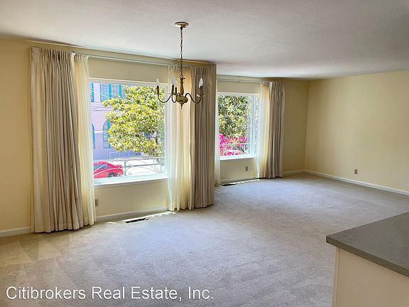 5th image of 2737 Bryant St