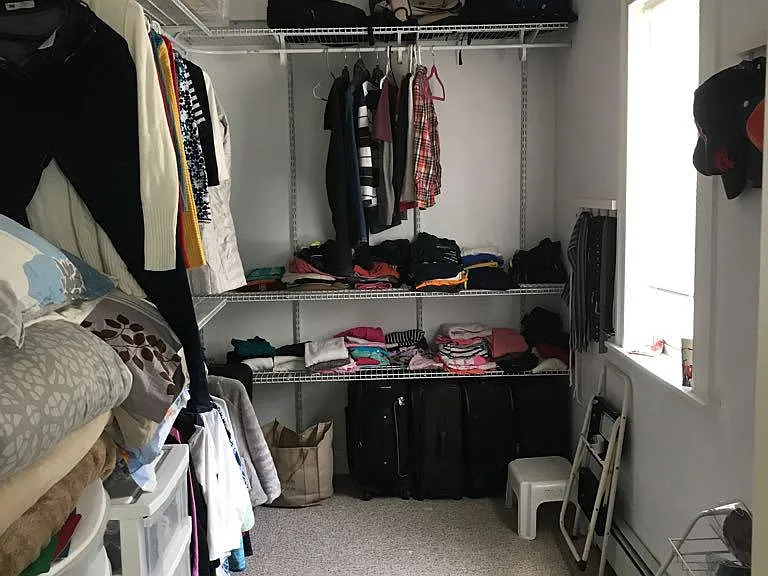 Walking closet