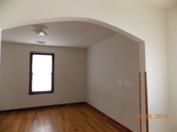 5th image of 285 Weldon Ave