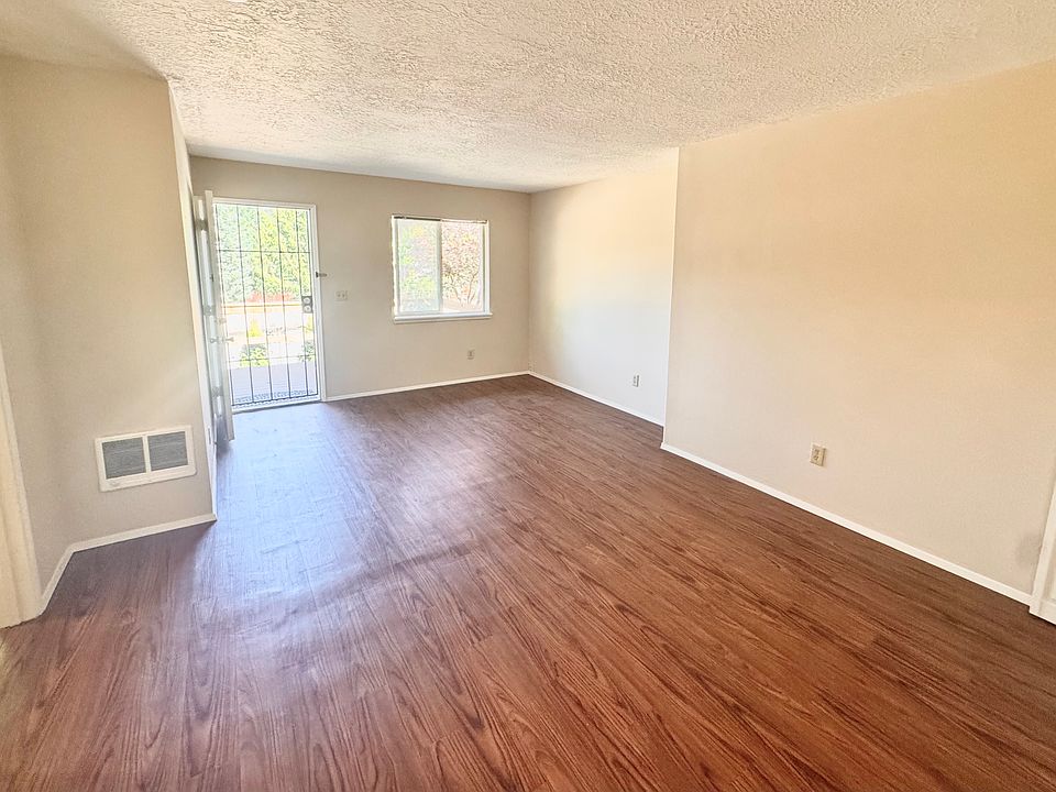 1st image of 16662 S Carus Rd #16668