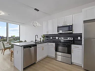 Soundview Apartments — Photo 4